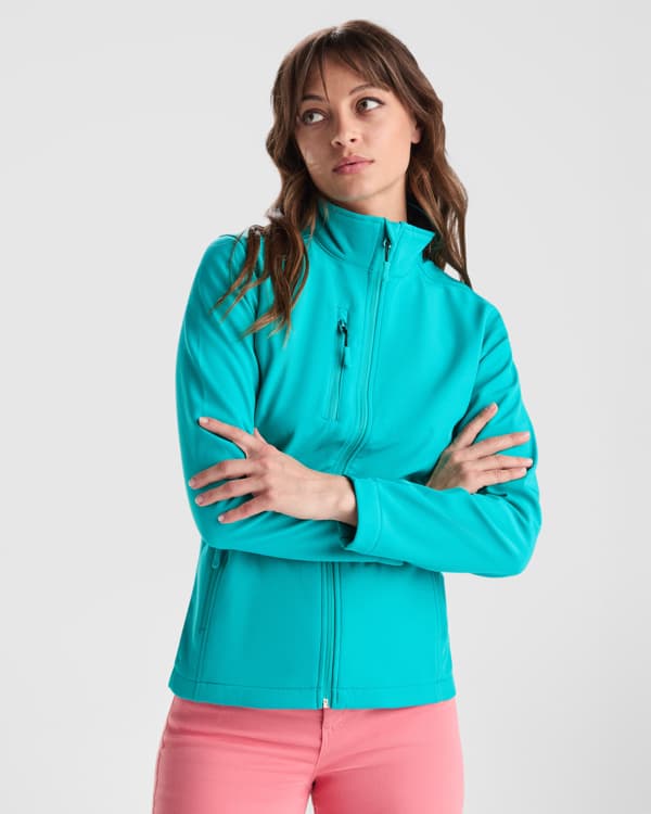 NEBRASKA WOMAN-Softshell